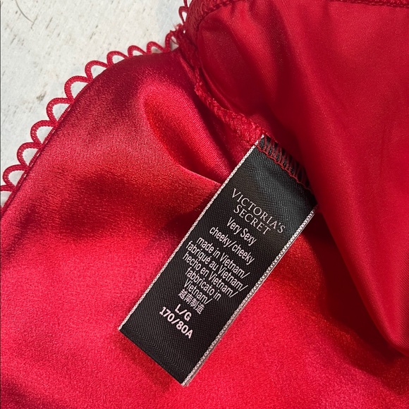 Victorias Secret Very Sexy Red Bow Open Back Cheeky Panties Large - Picture 4 of 10